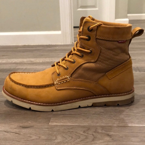 Levi’s Dawson Boot. - Picture 2 of 6